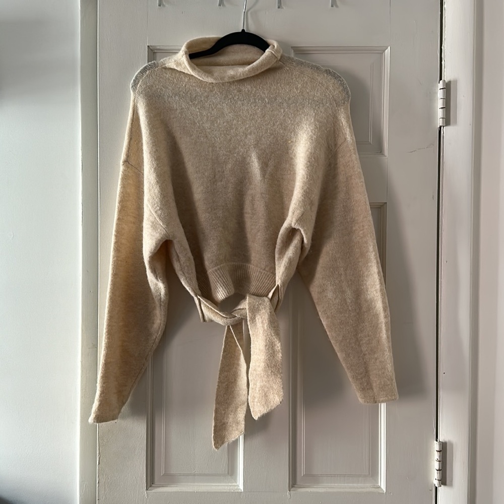Aritzia Lorin sweater - heather light oatmeal